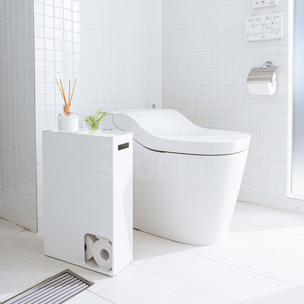 トイレ空間にあるトイレットペーパーホルダー