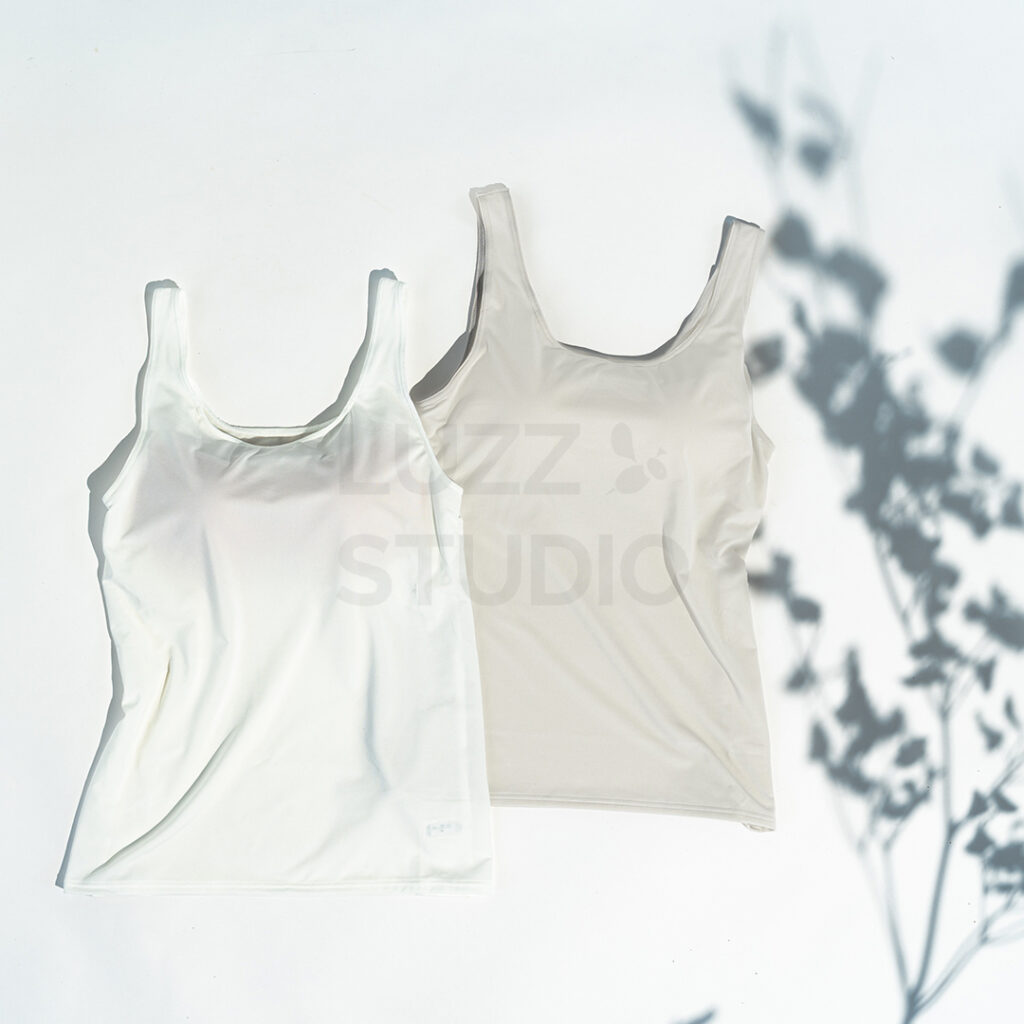 商品撮影:植物の影を演出したウェブサイト・販促用の女性用下着